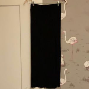 Aritzia Wilfred pleated maxi \ midi skirt